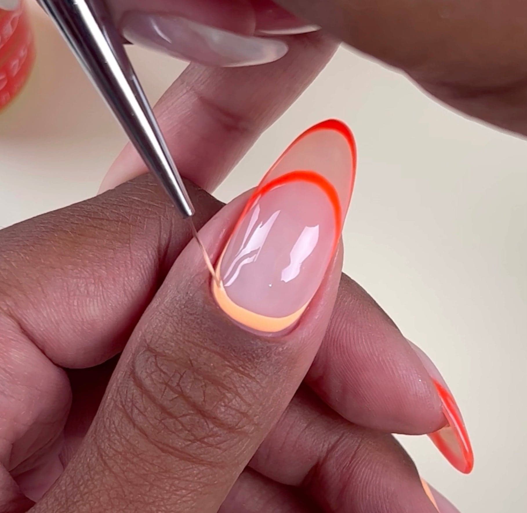 Essentials Nail Art Brush Set thumbnail 4